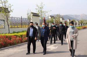 山西榆社縣委黨校、黎城縣委黨校蒞臨太行山干部學(xué)院參觀考察